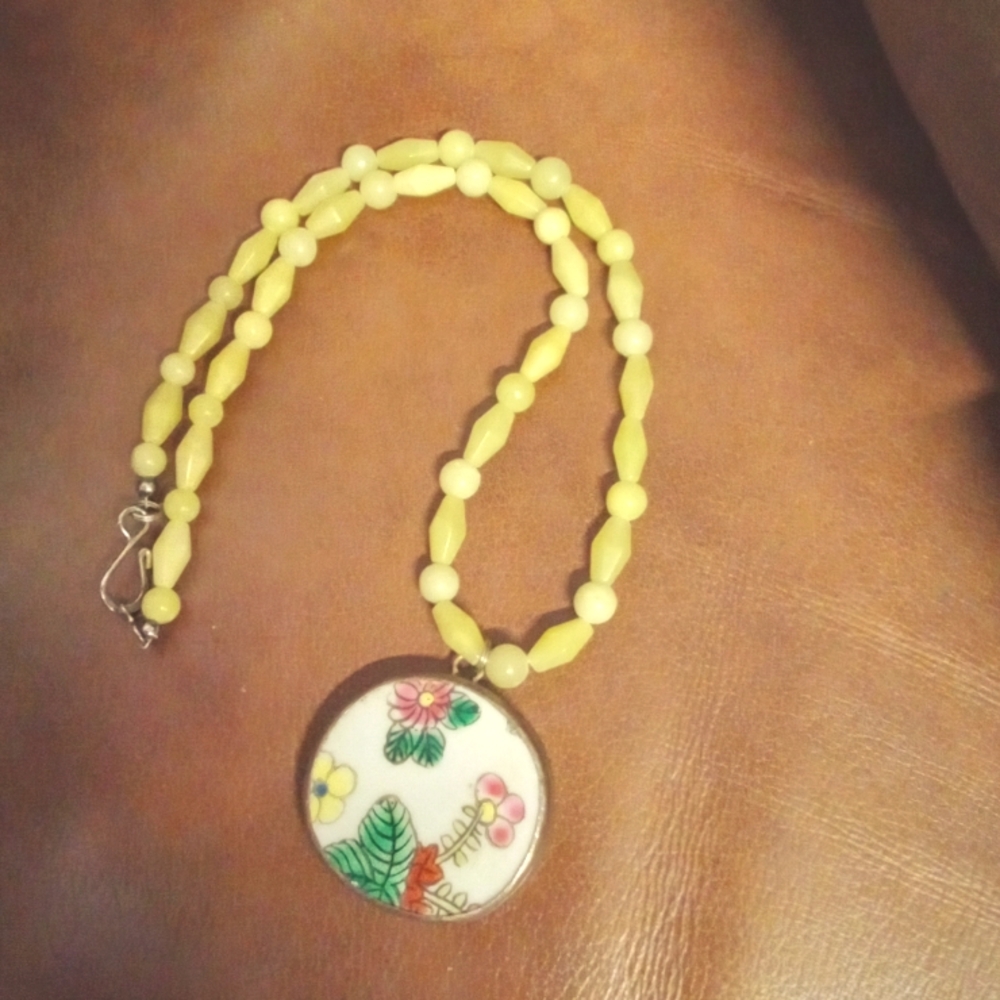 Vintage chinese pottery necklace